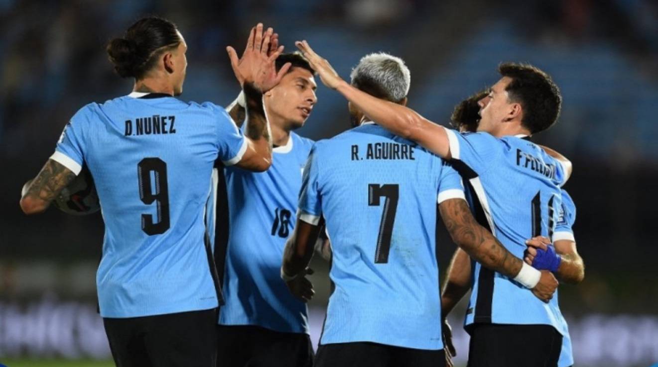 葡萄牙绝杀乌拉圭，梅西统治全场