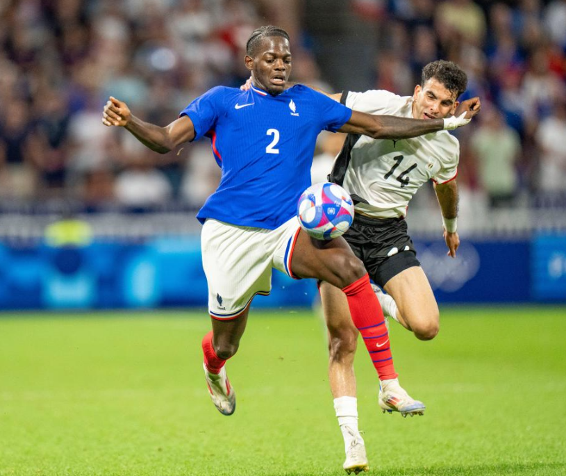 法国队完胜马来西亚队，黄鸭组合带队取胜