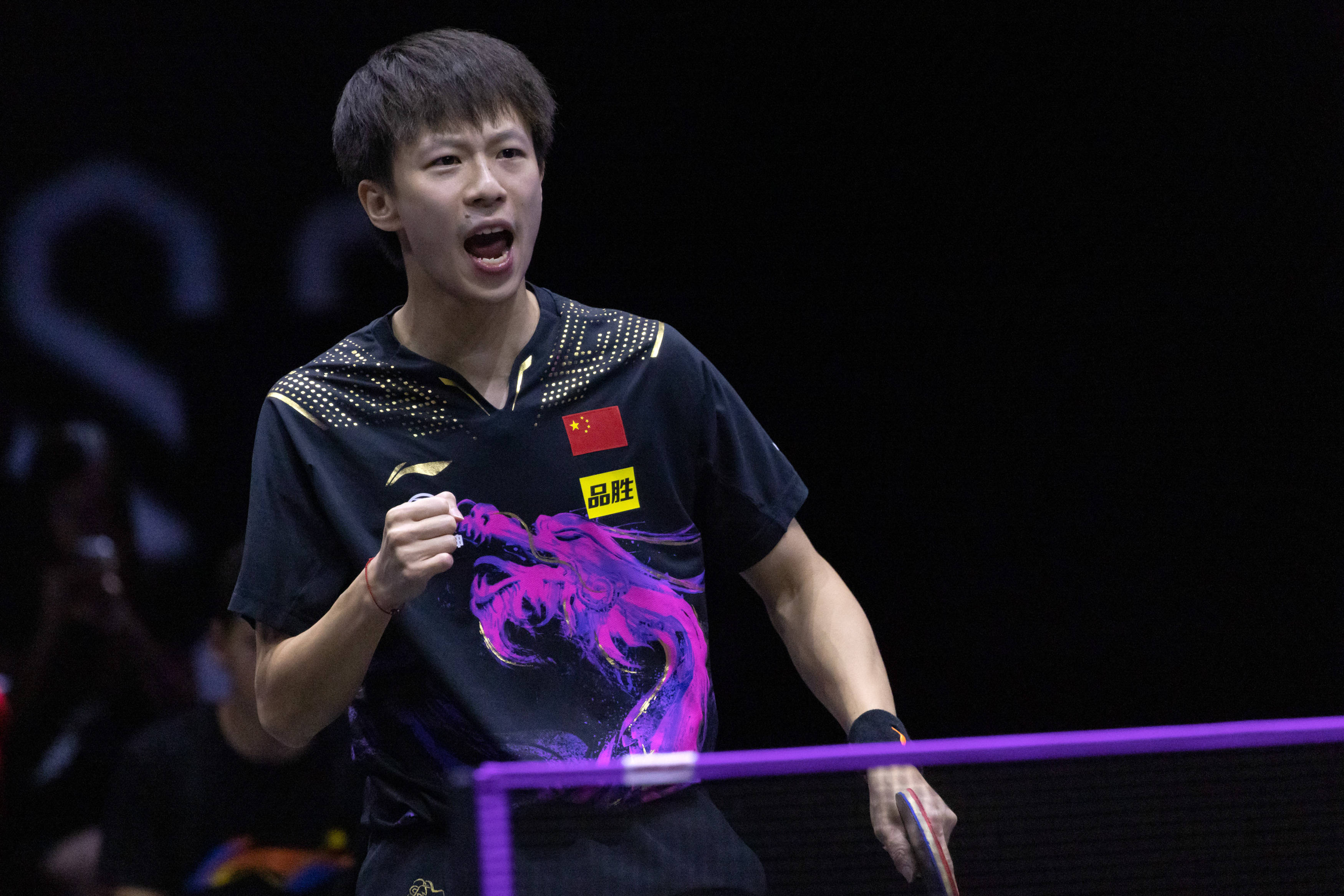 波兰队横扫英格兰队，林高远状态火热