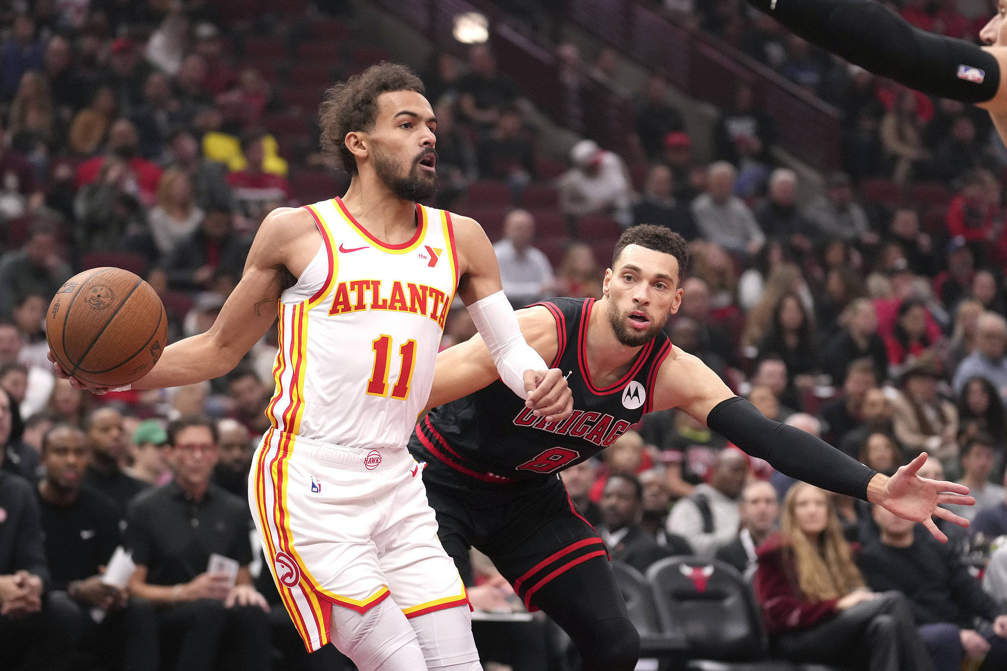 猛龙横扫火箭，拉文高光表现