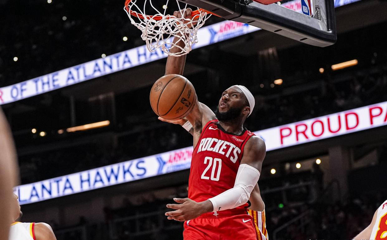 猛龙横扫火箭，拉文高光表现