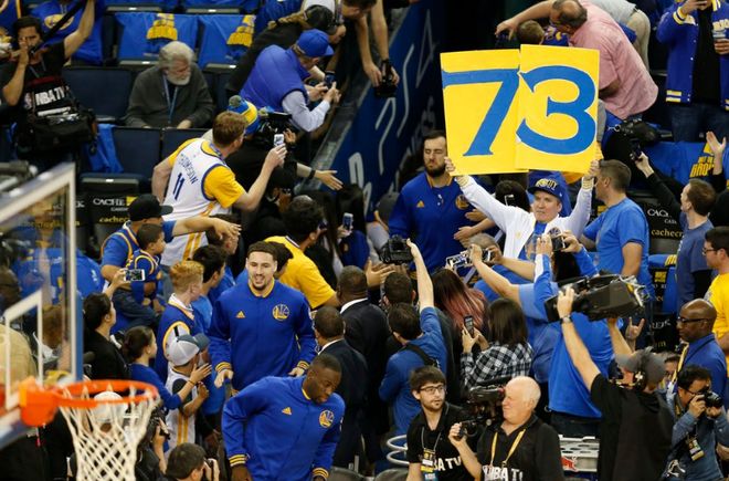 吉林队鏖战马刺,塔图姆带队取胜 吉林队鏖战马刺,塔图姆带队取胜