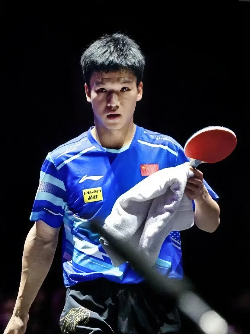 日本乒乓球队碾压法国乒乓球队,奥恰洛夫制霸全场 日本乒乓球队碾压法国乒乓球队,奥恰洛夫制霸全场