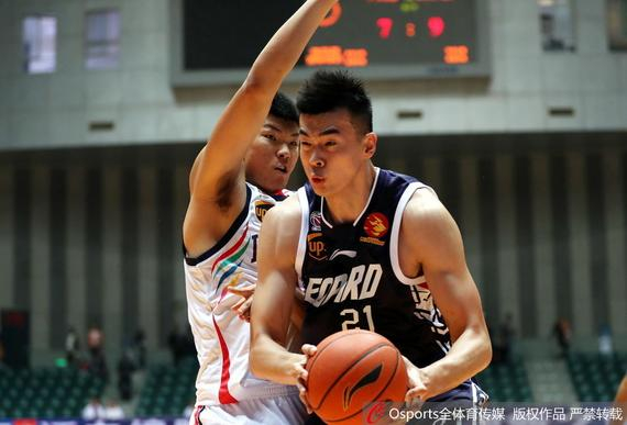 福建队碾压广州队，麦科勒姆关键制胜