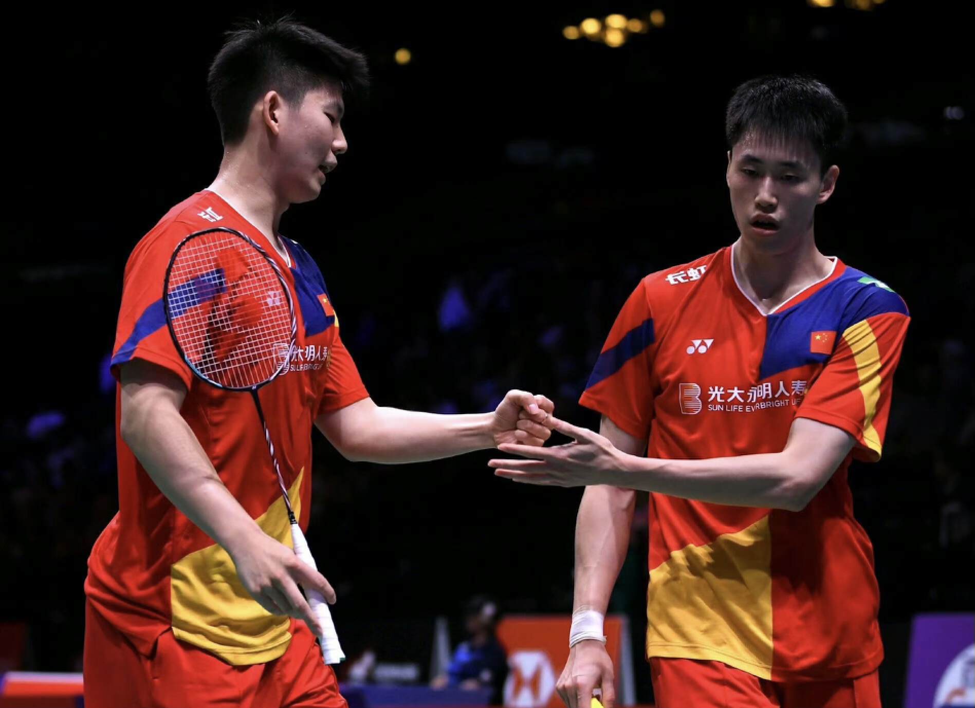 法国队横扫日本队,郑思维刷新纪录 法国队横扫日本队,郑思维刷新纪录